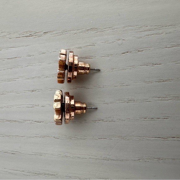 Tory Burch earrings - Picture 2 of 2